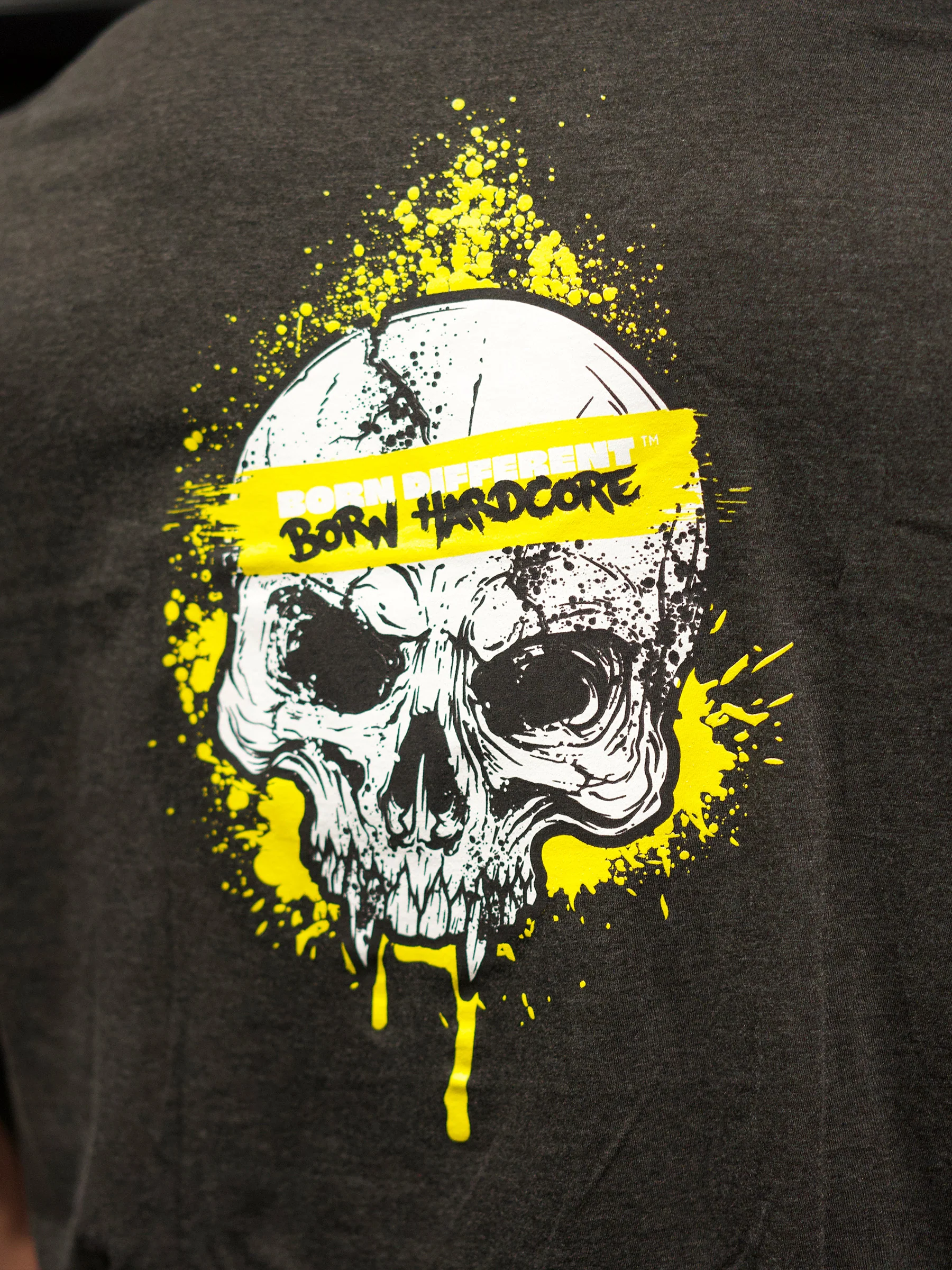 MUTANTĀ® BORN HARDCORE SKULL GYM T-SHIRT (GREY) - Image 6